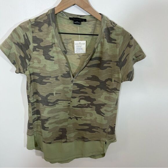 NWT Sanctuary Light green camo top | Size XS - Picture 2 of 8